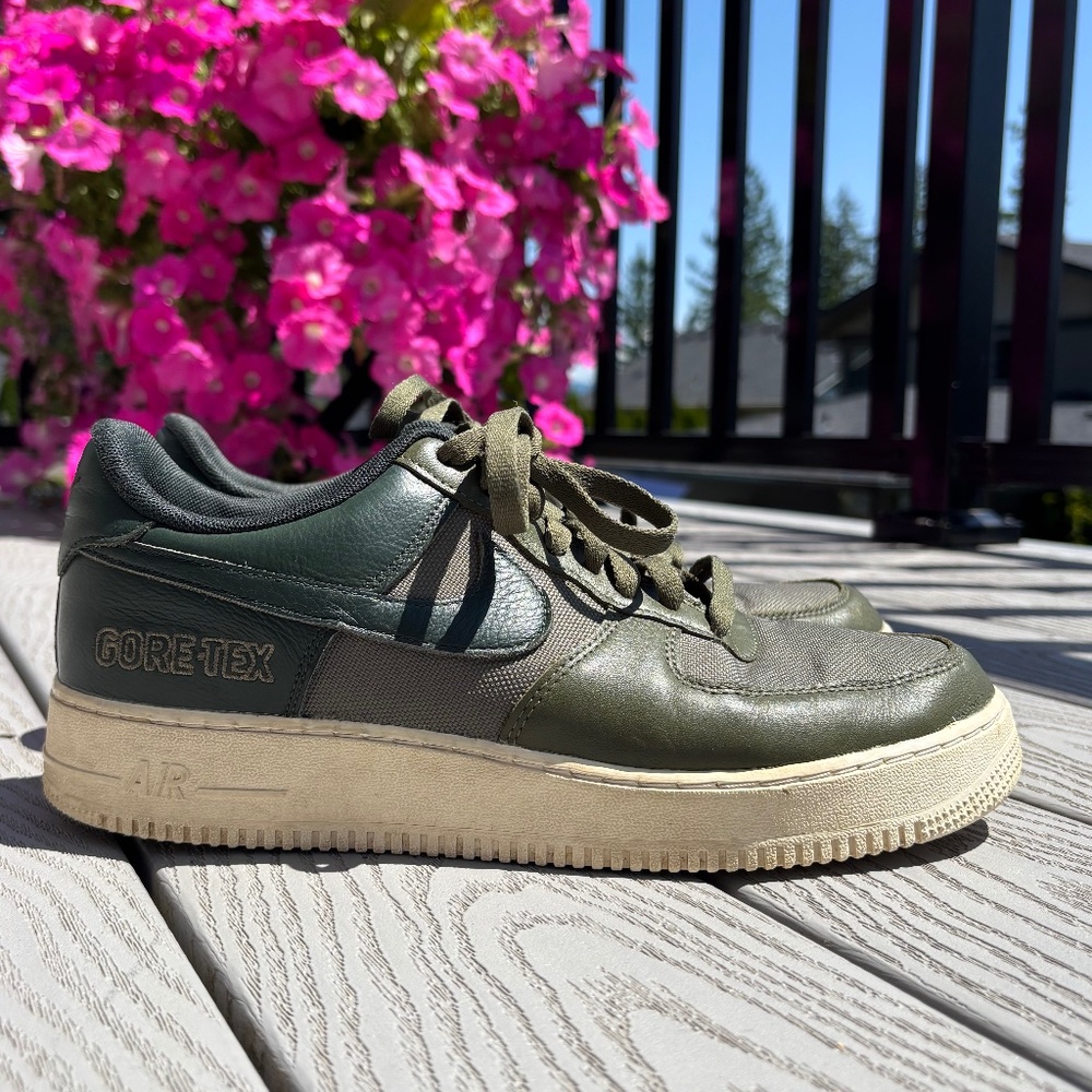 Nike Air Force 1 07 Low GTX Gore Tex Olive Green Shoes Men's Size 10